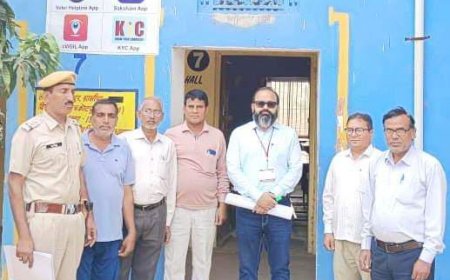 आईएएस चन्द्रमोहन ठाकुर ने मतदान केन्द्रों व चेक पोस्टों का किया अवलोकन