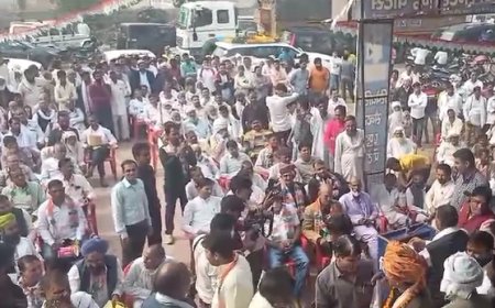 रामगढ़ में हुआ कांग्रेस प्रत्याशी जुबेर खान के कार्यालय का उद्घाटन