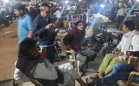 चौराहे के चाणक्यों ने लगाए अपने अपने गणित,  चाय की थडियों पर दिनभर चली हार-जीत की चर्चा