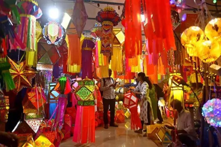दीपावली के पर्व पर लक्ष्मणगढ़ बाजार में छाई रौनक