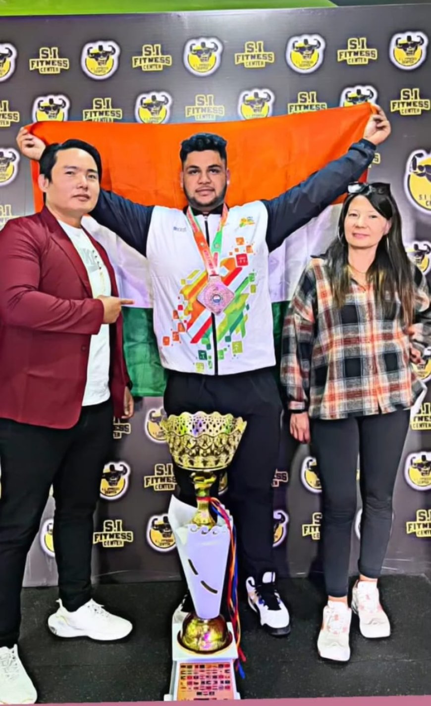 पहाड़ी के कटारियॉ ने नेपाल में वेट लिफ्टिंग  प्रतियोगिता मे गोल्ड मेडल जीता