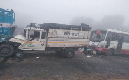 कोहरे का कहर- अलवर मेगा हाईवे परआपस में टकराए 3 वाहन, पिकअप गाड़ी में भरे एलपीजी सिलेंडर