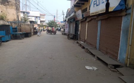 गोगामेड़ी की हत्या के विरोध में जनाक्रोश, लक्ष्मणगढ़ बाजार बंद