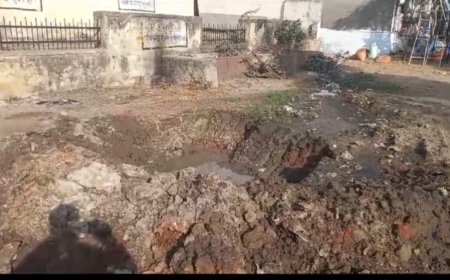 उपनगर पुर में जुगाड़ से चला रहे काम: हो सकता है हादसा