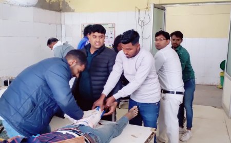 बाइकों की आमने सामने भिड़ंत में माँ-बेटे सहित तीन जने गम्भीर घायल, अस्पताल में भर्ती