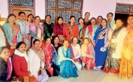 वैश्य महिला इकाई ने मनाई प्रथम वर्षगांठ