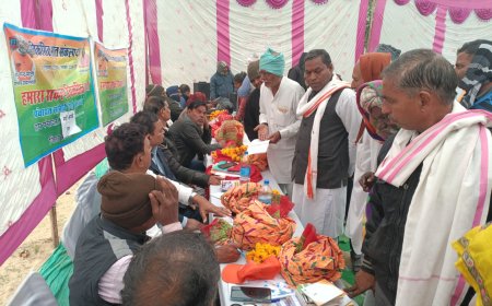 विकसित भारत संकल्प यात्रा मे दी योजनाओं की जानकारी
