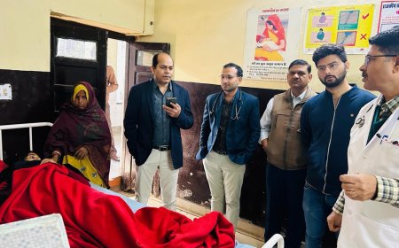 सीएमएचओ चांवला ने अस्पताल का किया औचक निरीक्षण, बेडशीट व सफाई पर जताई नाराज़गी