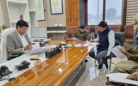 जिला पैरोल समिति की बैठक का हुआ आयोजन :बैठक में दो कैदियों की पैरोल मंजूर