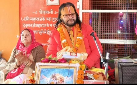 समय का चक्र है कभी रुकता नहीं है - स्वामी कमलदास जी बापू