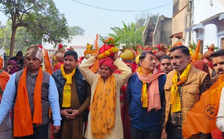 हडिया में श्री राम जन्मभूमि प्राण प्रतिष्ठा कार्यक्रम को लेकर निकाली भगवा यात्रा