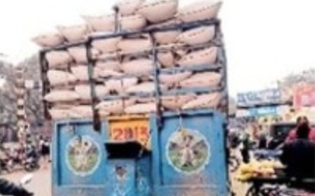 रेलवे फाटक पर ट्रेक्टर का टूट गया हुक, मच गई खलबली