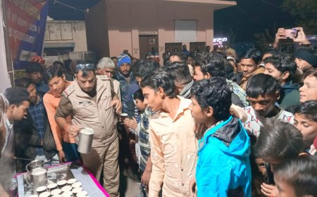 मकराना पुलिस की अनूठी पहल नववर्ष का स्वागत दूध के साथ