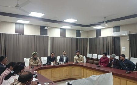 वाहन चालकों  की हड़ताल के मद्देनजर बैठक  आयोजित