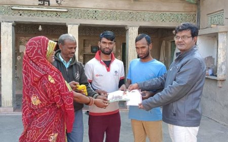 उदयपुरवाटी में घर-घर राम जन्मभूमि के अक्षत व पत्रक का वितरण जारी -अशोक बाबा के सानिध्य में घर कर दिए जा रहे हैं पीले चावल