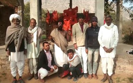 नरसिंह मंदिर तेवडी में ग्रामीणों ने किया संत का सम्मान: पिछले 8 वर्षों से लगातार कर रहे हैं जनता की सेवा