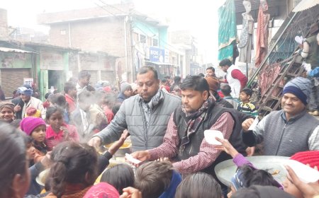 मकर संक्रांति पर दातागंज में हुआ खिचड़ी भोज का आयोजन:मुख्य अतिथि रहे, भाजपा नेता नितिन गुप्ता