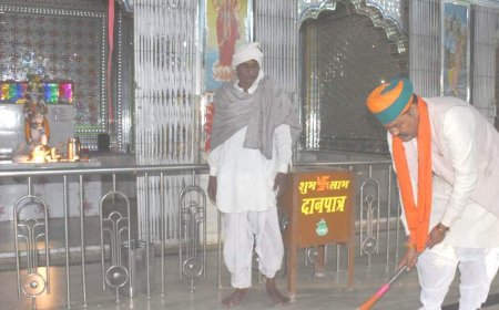 विधायक हंसराज पटेल ने किया मंदिर एवं तीर्थ स्थान स्वच्छता अभियान का आगाज