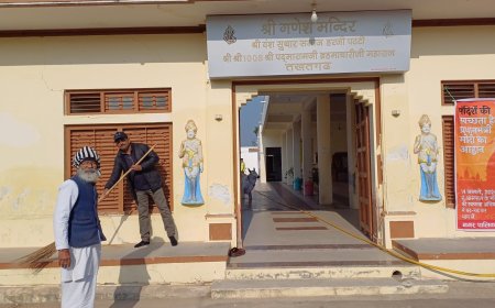 तखतगढ़ -पार्षद सहित स्वास्थ्य पालिका कार्मिकों ने की सफाई : धार्मिक स्थलों में सफाई अभियान शुरू