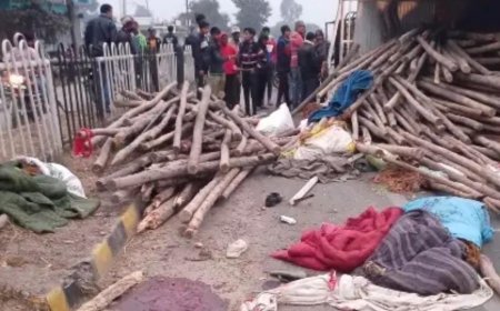 Ram Mandir प्राण प्रतिष्ठा के लिए सामान लेकर जा रहा वाहन पलटा, दो मजदूरों की मौत और 5 घायल