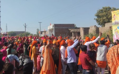 तखतगढ़ में राम मंदिर प्रांण प्रतिष्ठा को लेकर निकाली ऐतिहासिक कलश यात्रा, बनी आकर्षण का केंद्र