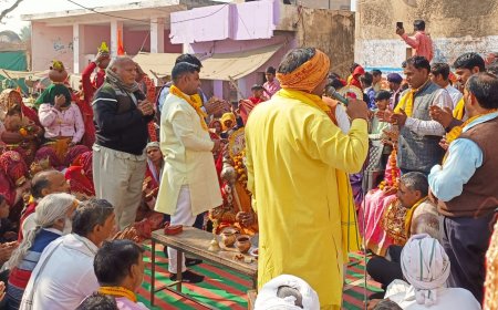 उपखंड नारायणपुर क्षेत्र में धूमधाम से आयोजित हुई कलश यात्रा व दीपावली जैसा उत्सव मनाया गया पुलिस प्रशासन ने भी दिया अहम सहयोग