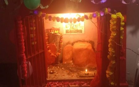 राम मंदिर प्राण प्रतिष्ठा पर सजा हनुमान जी महाराज का दरबार :राव समाज के लोगों ने किया हनुमान चालीसा व सुंदरकांड का पाठ