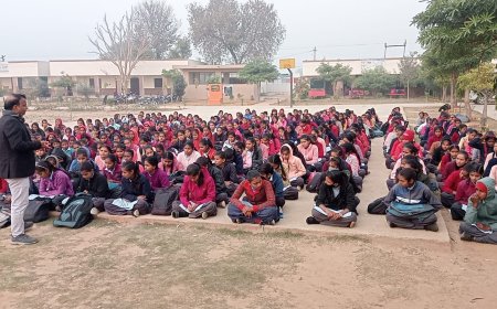 राष्ट्रीय बालिका दिवस पर बालिकाओं को  किया गया जागरूक