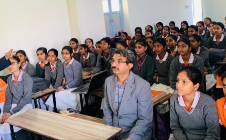 राष्ट्रीय बालिका दिवस पर जागरूकता सेमिनार का आयोजन