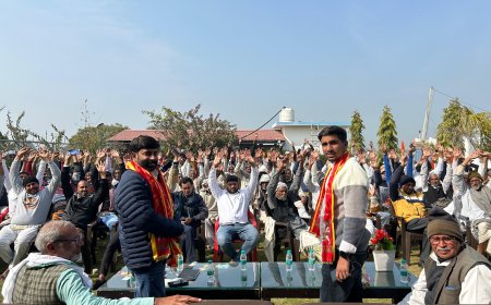 भाजपा नेता इन्द्र यादव के कार्यालय पर नमो नवमतदाता सम्मेलन आयोजित किया