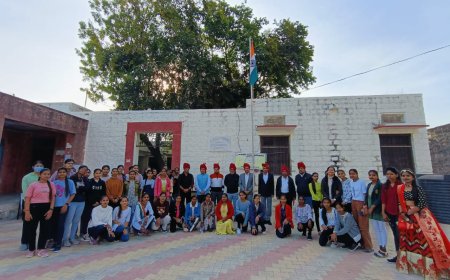 राजकीय कन्या महाविद्यालय, तखतगढ़ में गणतंत्र दिवस का राष्ट्रीय पर्व बडे़ हर्षोल्लास के साथ मनाया