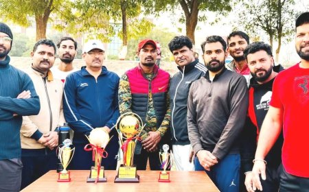 कोटपूतली बहरोड़ जिला मुख्यालय पर मैत्री कप क्रिकेट प्रतियोगिता का आयोजन