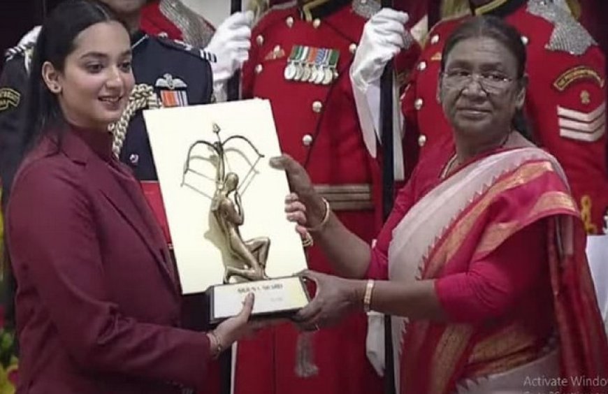 राष्ट्रीय खेल पुरस्कार- 2023- राजस्थान की दिव्यकृति सिंह को घुड़सवारी में अर्जुन पुरस्कार और महावीर प्रसाद सैनी को एथलेटिक्स में उत्कृष्ट प्रशिक्षण के लिए द्रोणाचार्य पुरस्कार