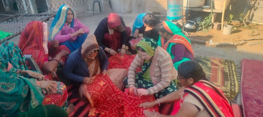 मां शाकंभरी के प्राकट्य दिवस पर कुआ अंटाला पर मां शाकंभरी की चुनरी के महिलाओं ने लगाई बूटियां
