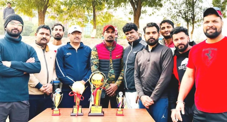 कोटपूतली बहरोड़ जिला मुख्यालय पर मैत्री कप क्रिकेट प्रतियोगिता का आयोजन