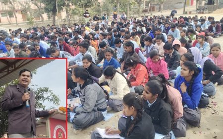पीएम श्री विद्यालय अलावडा़ में  दिल्ली से आए वरिष्ठ वैज्ञानिक एसआर मीना ने बच्चों का किया मार्ग दर्शन