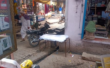 अतिक्रमण समस्या है या लोगों का अधिकार