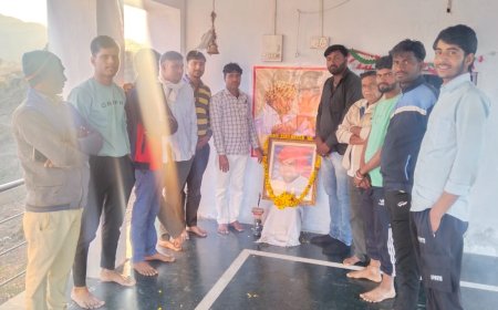 किशोरपुरा के देवनारायण मंदिर पर मनाई स्वर्गीय राजेश पायलट की जयंती