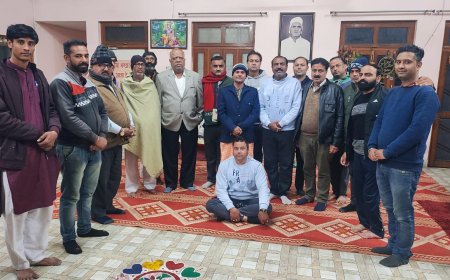 दोनों देशों के अमन चैन, भाईचारा और खुशहाली के लिए पाकिस्तान रवाना हुए स्वामी गोविन्दगीरी महाराज