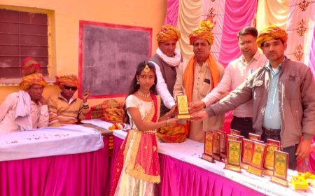 खेड़ली गांव के विद्यालय में वार्षिकोत्सव एवं भामाशाह सम्मान समारोह कार्यक्रम हुआ आयोजित