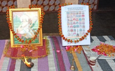 मां शारदे कि जयंती मनाई, पुलवामा शहीदों को दी श्रद्धांजलि