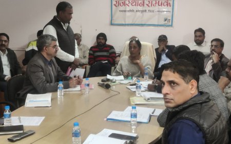 जिला स्तरीय जनसुनवाई में किया प्रकरणों का निस्तारण,आमजन की समस्याओें का समाधान जल्द करें अधिकारीः जिला कलक्टर