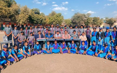 स्काउटिंग के संस्थापक लार्ड बेडन पावेल का जन्म दिन विश्व थिंकिंग डे के रूप में मनाया