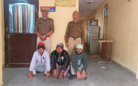 अवैध शराब के मामले में फरार चल रहे तीन आरोपी गिरफ्तार