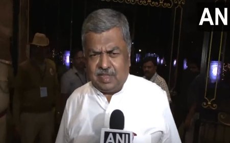 कर्नाटक : कांग्रेस नेता का बयान, पाकिस्तान बीजेपी के लिए दुश्मन देश है, हमारे लिए नहीं