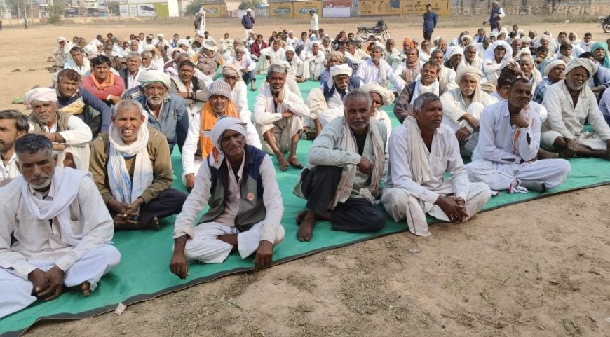 भारतीय किसान यूनियन टिकैत की सात सूत्रीय मांगों को लेकर माचाड़ी ग्राम के चौराहे पर स्थित मैदान पर महापंचायत आयोजित