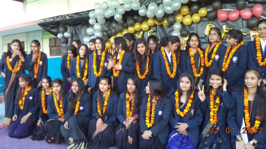 मॉडल स्कूल हींगवाहेडा में 12 वीं कक्षा का विदाई समारोह हुआ आयोजित