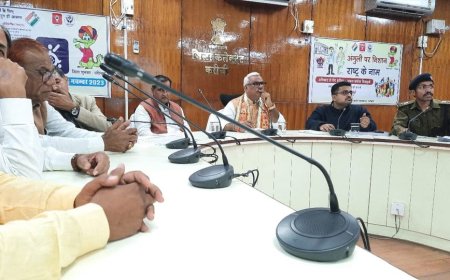 केन्द्र व राज्य सरकार की योजनाओं से आमजन को लाभान्वित करें अधिकारीः-राज्य मंत्री बेढम - बैठक मे अनुपस्थित होने पर मत्स्य अधिकारी को कारण बताओं नोटिस