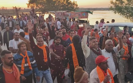 मथुरा-अयोध्या-छपैया के लिए जाते 135 पदयात्री का गुरलाँ में स्वागत