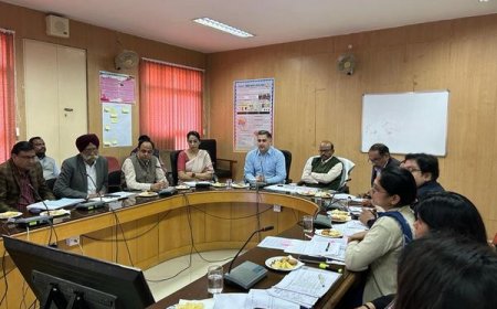 बच्चों को दृष्टिगत रखकर हो योजनाओं का क्रियान्वयन - शासन सचिव